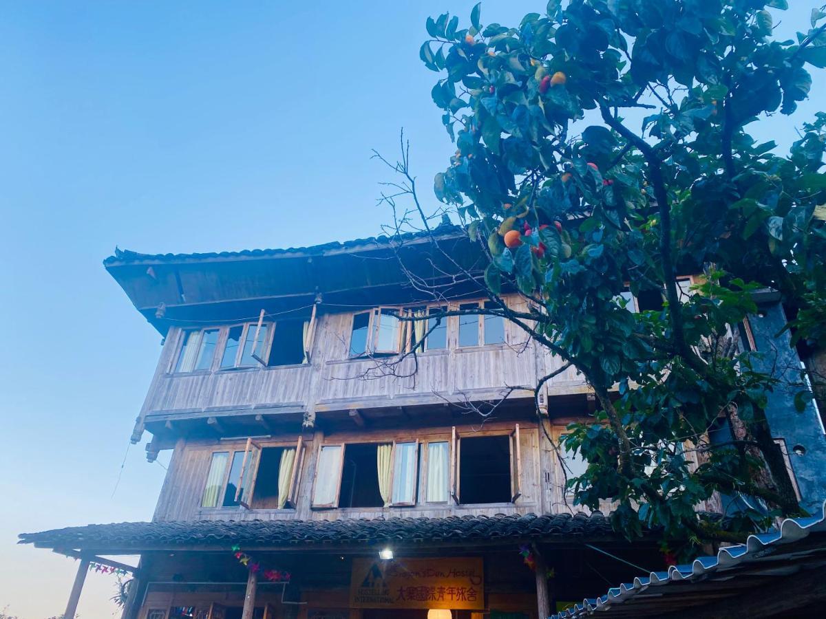 Dragon'S Den Hostel หลงเซิง ภายนอก รูปภาพ