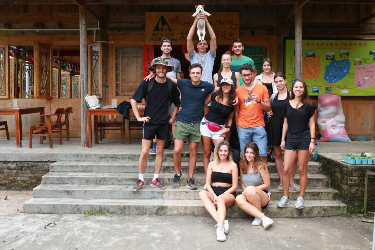 Dragon'S Den Hostel หลงเซิง ภายนอก รูปภาพ