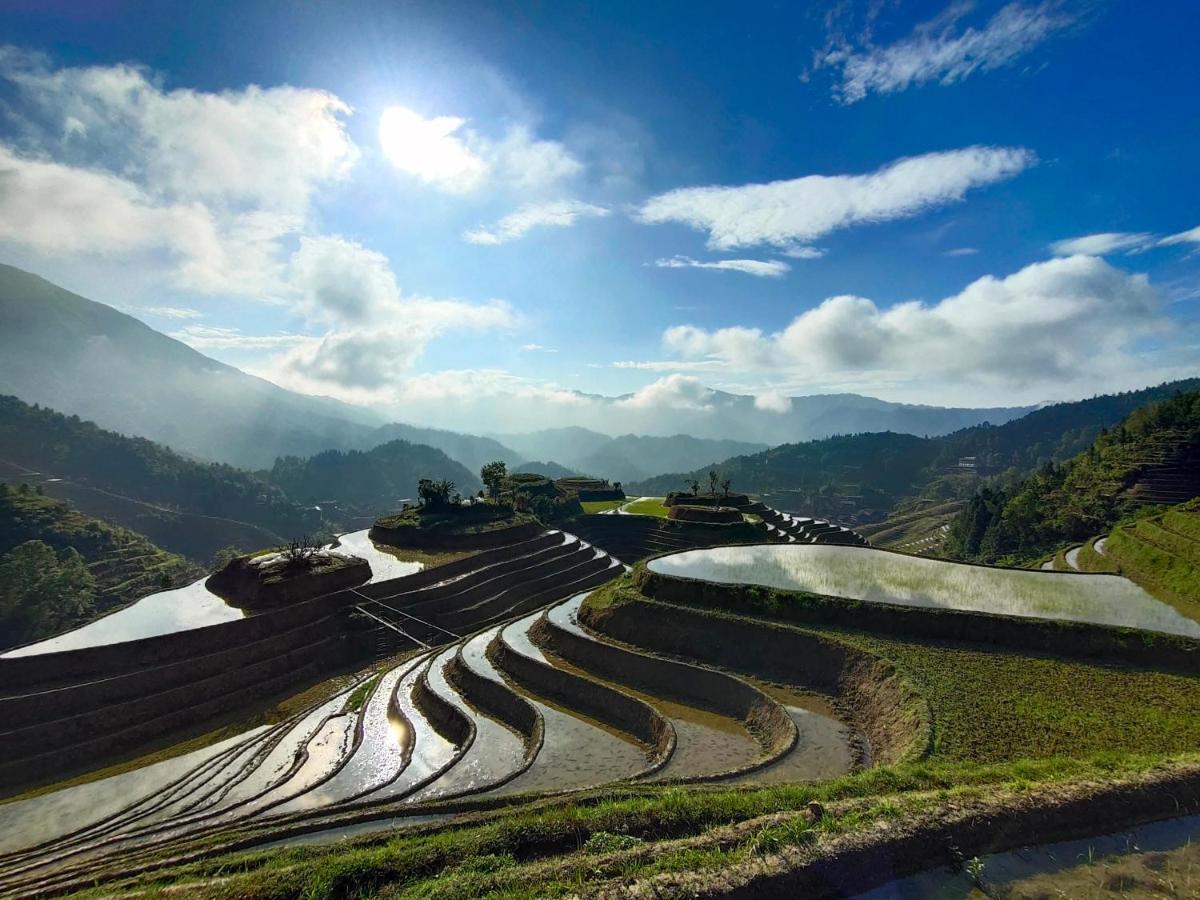 Dragon'S Den Hostel หลงเซิง ภายนอก รูปภาพ